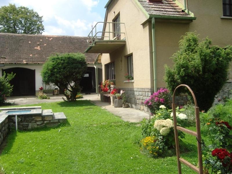 Privát Mirovice-Březnice room 2